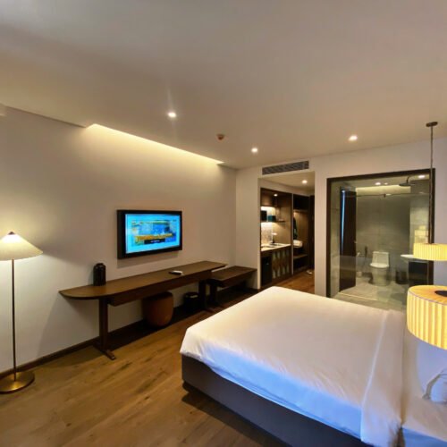 Double Queen Room – Phòng đôi cao cấp 2 giường lớn