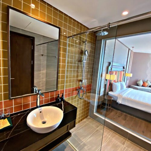 Double Queen Room – Phòng đôi cao cấp 2 giường lớn